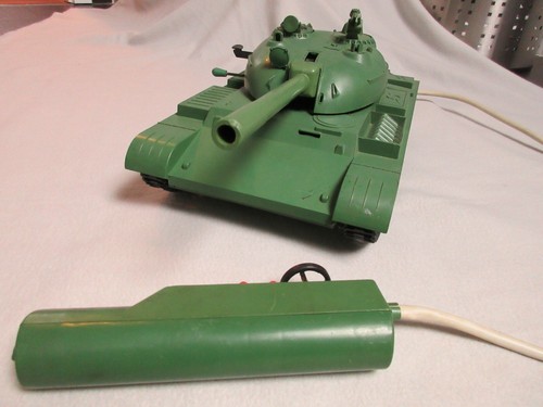 Char tank véritable - /,