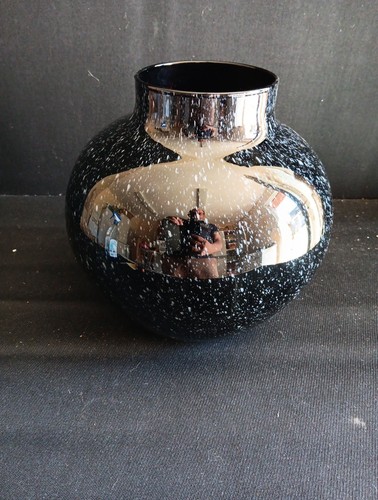Vase boule noir moucheté - boule,