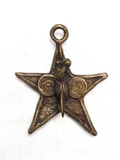 PENDENTIF/AMULETTE ETOILE