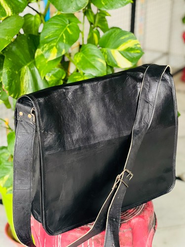 Homme véritable fauve - fauve, cuir