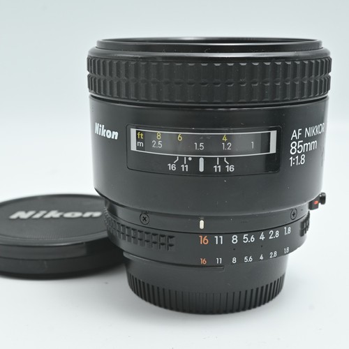 Nikon nikkor 85mm 1 8 - 85mm, f/1.8