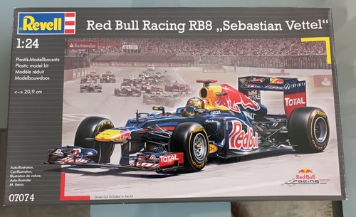 Revell red bull - revell, 1/24