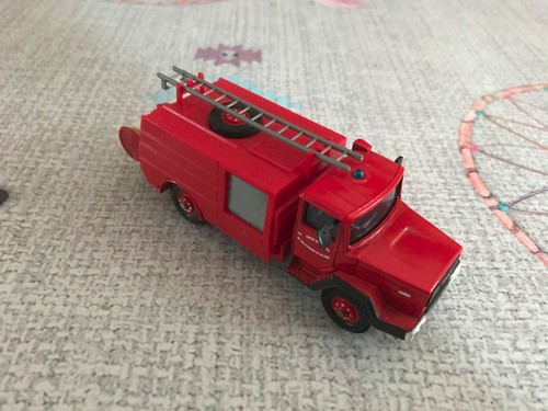 Voiture miniature camion - miniature,