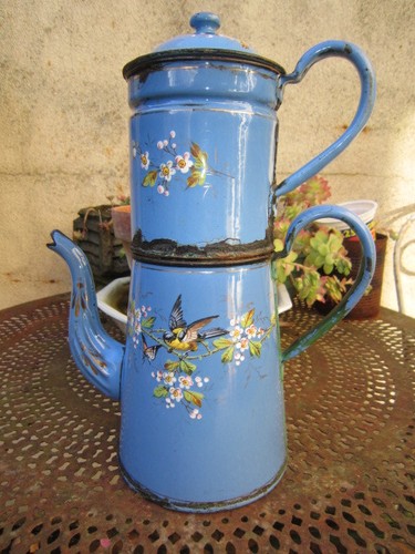 Ancienne fine cafetiere - fine,