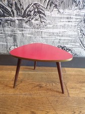 FORMICA ROUGE TABLE PORTE PLANTE TRIPODE-Triangulaire-VINTAGE-DESIGN 50 60
