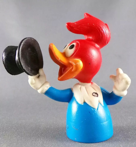 Woody woodpecker figurine - woodpecker,