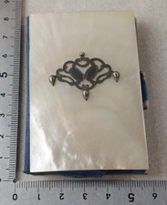 Ancien carnet de bal, en nacre