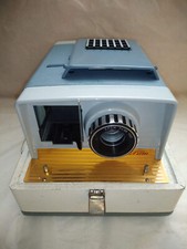 Ancien projecteur diapositives - ancien,