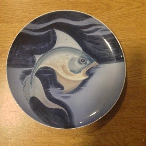 Assiette murale art nouveau