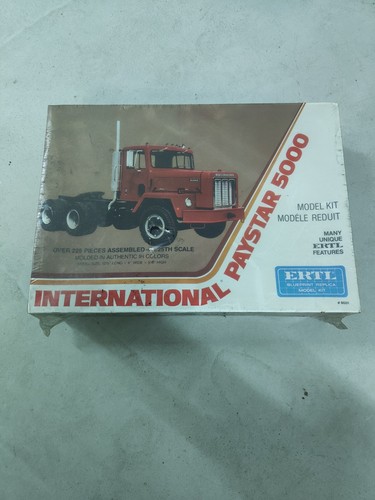 Maquette camion international - maquette,