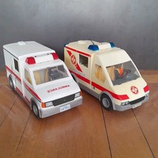 PLAYMOBIL Lot 2 Ambulances avec Gyrophare (La Première un Peu Jauni) Lot 9