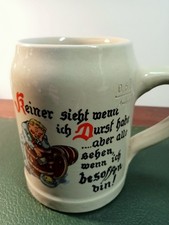 Chope à bière allemande en grès 0,5L – décor humoristique vintage