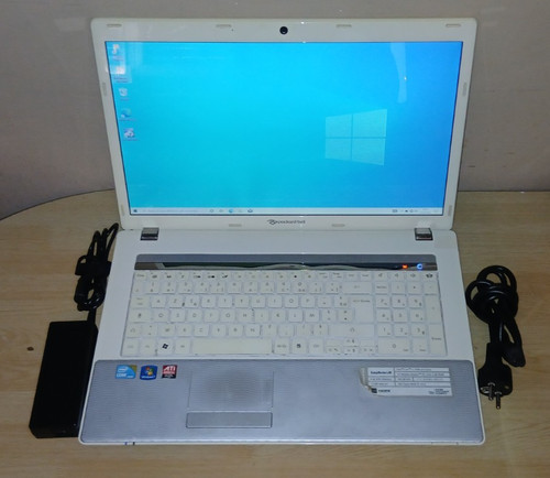 Portable packardbell - pc,