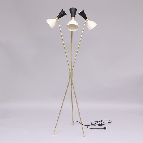 Lampadaire trépied diabolo