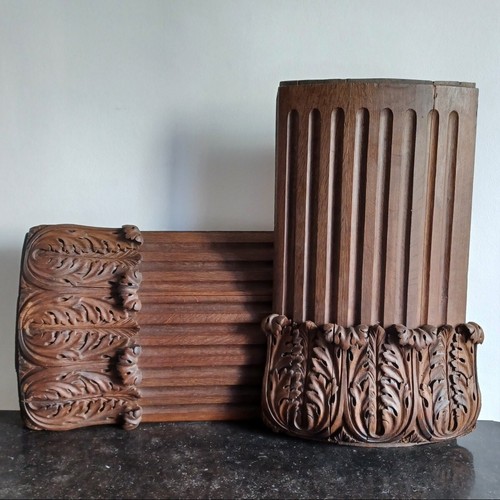 Paire grands chapiteaux de - chapiteaux,
