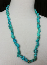 Collier ancien en perle de turquoise veritable