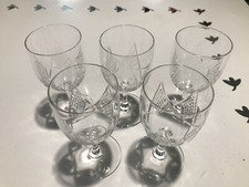 BACCARAT ? 5 VERRES À VIN