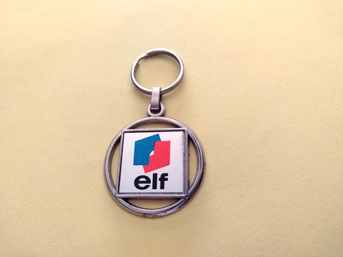 Ancien porte clés elf - porte, station