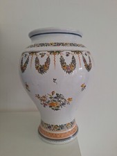 Vase porcelaine céramique Moustiers à décor fleur. Flowers pot french ceramic