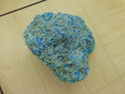 Pierre chalcanthite - :,