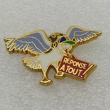 Pin's-REPONSE A TOUT