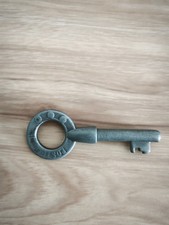 cle pour ancienne boîte au