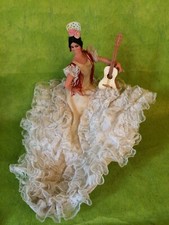 Poupée assise flamenco folklorique ancienne  ESPAGNE guitare