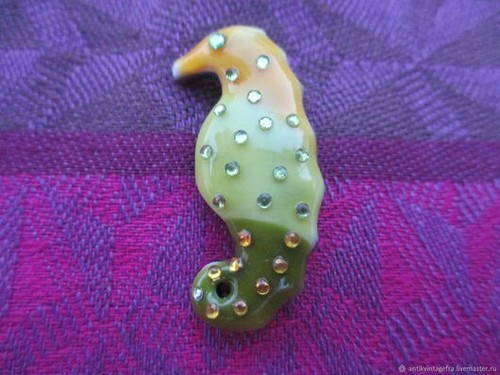 Broche ancienne hippocampe - , en