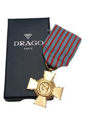 1.3*/09/25 (REF27818) Médaille militaire croix du combattant FRENCH MEDAL