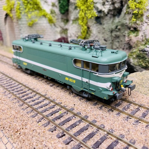 Locomotive électrique 9518 - locomotive,