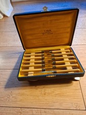 MENAGERE , COFFRET 12 COUTEAUX