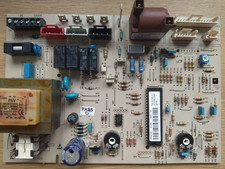 Carte mère Viessmann Vitopend 100 WH1B cassée, ne fonctionne pas