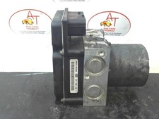 Bloc ABS (freins anti-blocage)