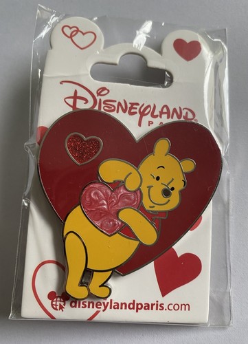 Pin broche winnie - pin’s,