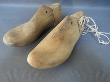 Ancien petit embauchoir forme de chaussure cordonnier taille enfant pointure 33