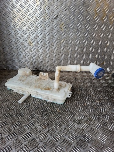 Bocal réservoir liquide lave