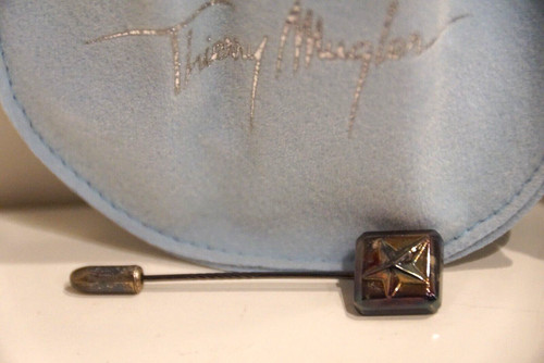 Broche thierry mugler - thierry,