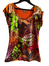 SURKANA te shirt  taille M ou 38