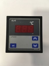 EWPC800 ELIWELL Régulateur