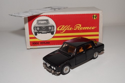 Togi alfa romeo 2000 - alfa,