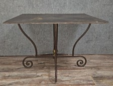 Table en fer forgé à