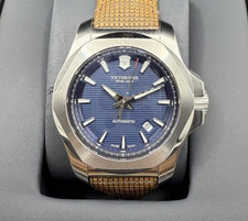 VICTORINOX I.N.O.X. Montre