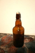 bouteille en verre Fischer, verre marron, vintage, bouteille de bière