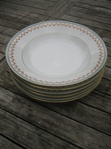 Assiettes creuses porcelaine - 6,