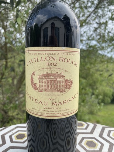 Pavillon rouge château - rouge,