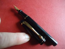 Ancien stylo plume neuf-1956-avec boitier usagé-marque Lip-