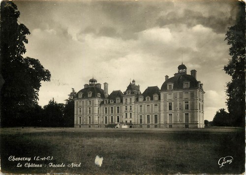 Cheverny chateau facade - cheverny, le