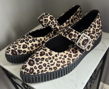 T.U.K. Leopard Point EZC