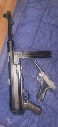 MP40