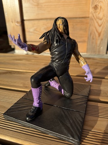 Figurine undertaker wwe - figurine,